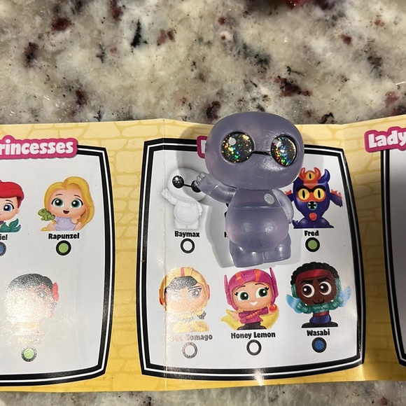 6 series 8 doorables. Special edition, ultra rare, rare and common - Picture 7 of 7